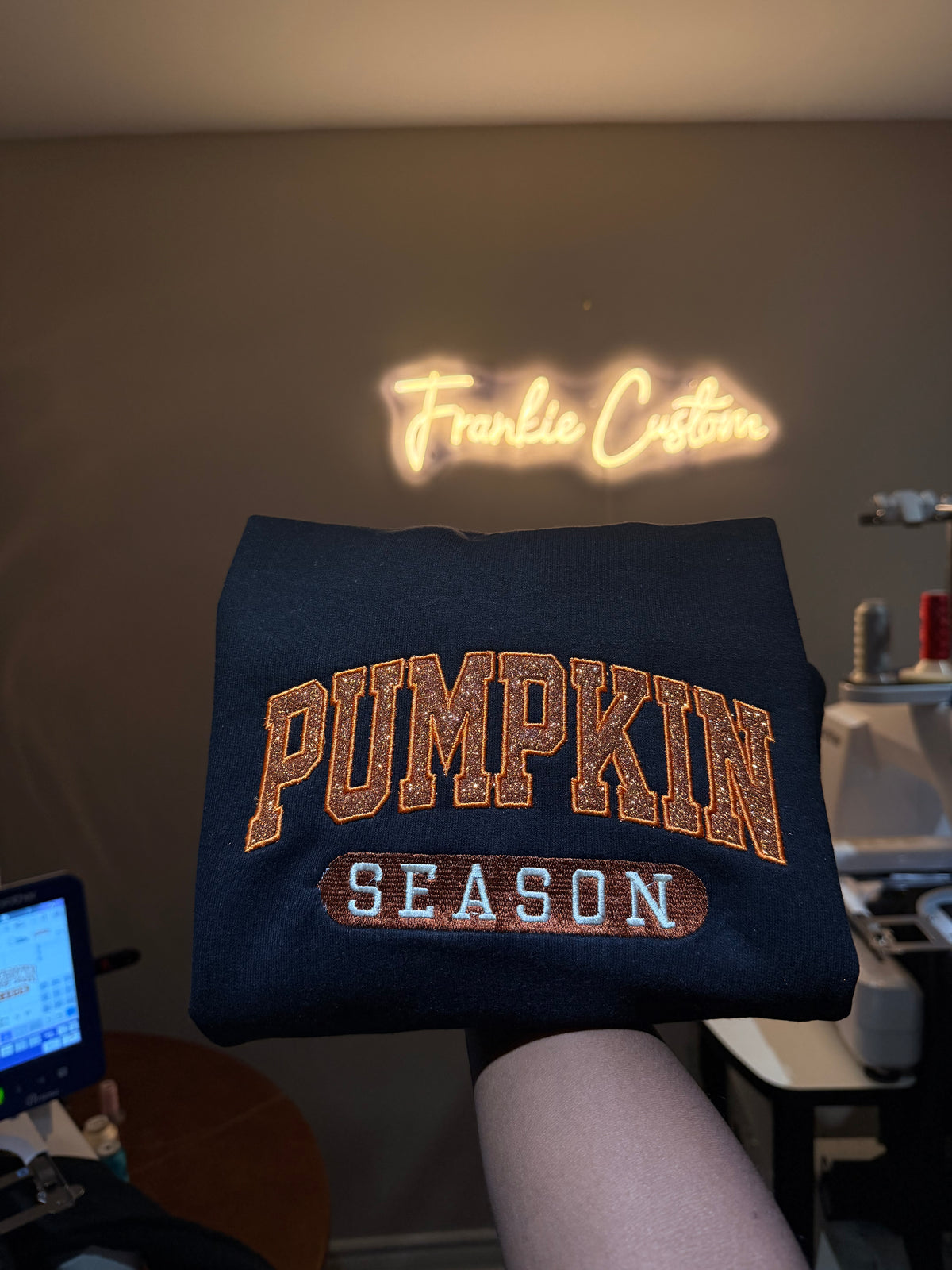 Pumpkin Season Crewneck – Fall Collection